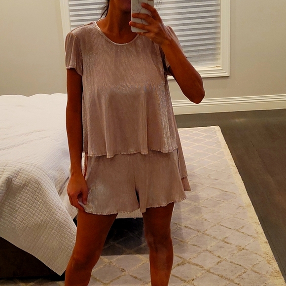GORGEOUS METALLIC PINK SHIMMERY ROMPER BLITHE LOS ANGELES - Picture 1 of 6